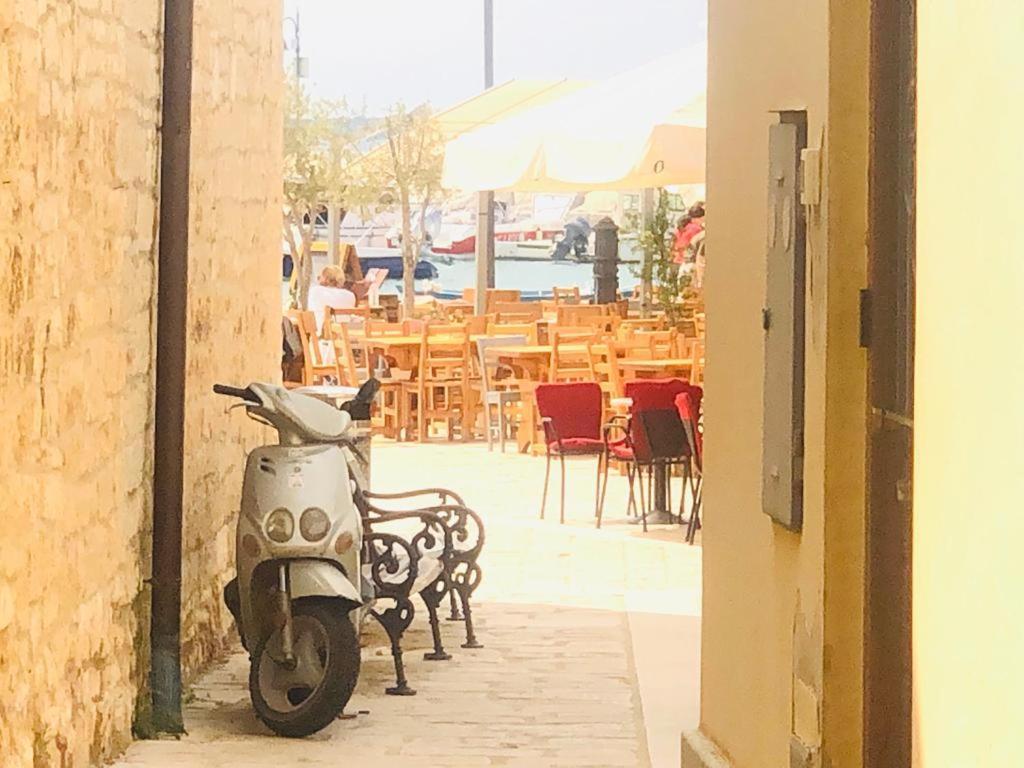 Istrian Stone House In The Heart Of The Beautiful Fishing Village Fazana - Only Few Steps From The Sea And The Wonderful Beach - Incl Plasma-Quad-Plus-Filter Against C O V I D Zewnętrze zdjęcie
